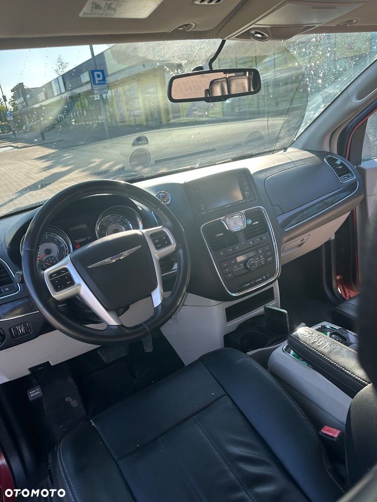 Chrysler Town & Country 3.6 Touring - 20