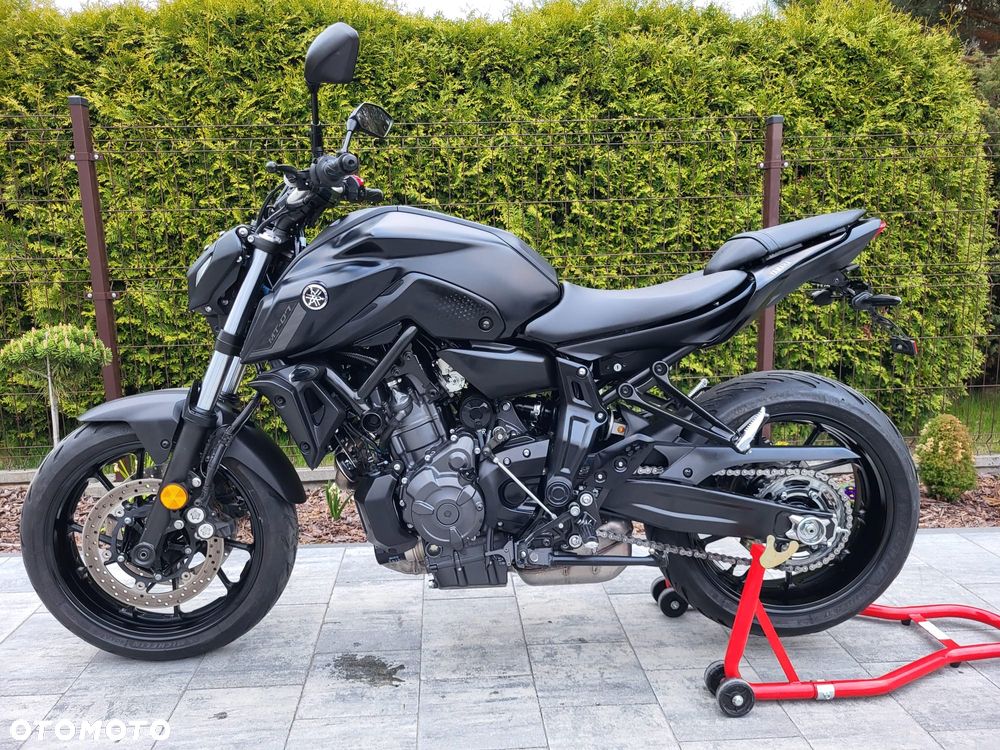 Yamaha MT - 10