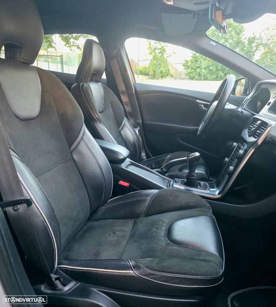 Volvo V40 1.6 D2 R-Design - 12