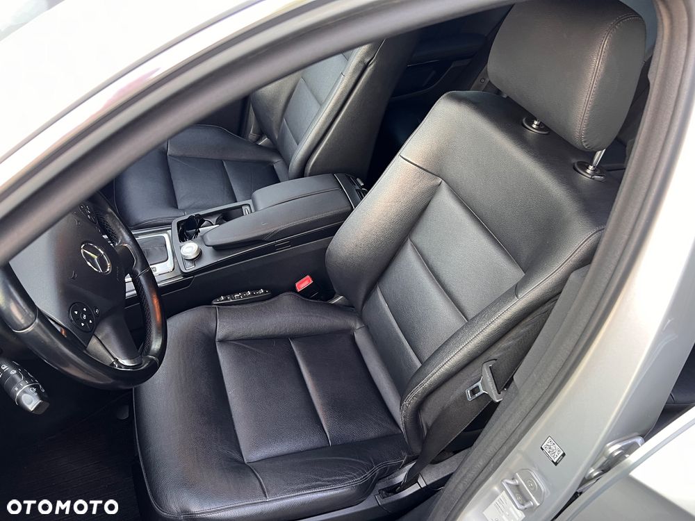 Mercedes-Benz Klasa E 250 CDI DPF BlueEFFICIENCY Automatik Avantgarde - 8