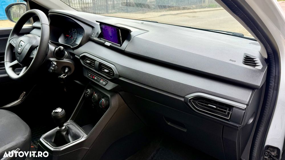 Dacia Logan TCe 90 MT6 Comfort - 7