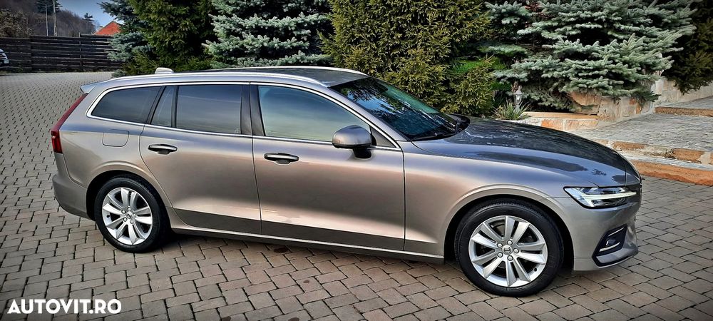 Volvo V60 D3 Momentum - 21