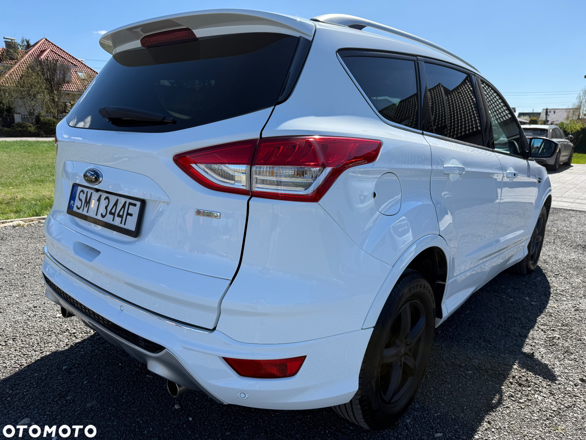 Ford Kuga 1.6 EcoBoost 2x4 Individual - 4