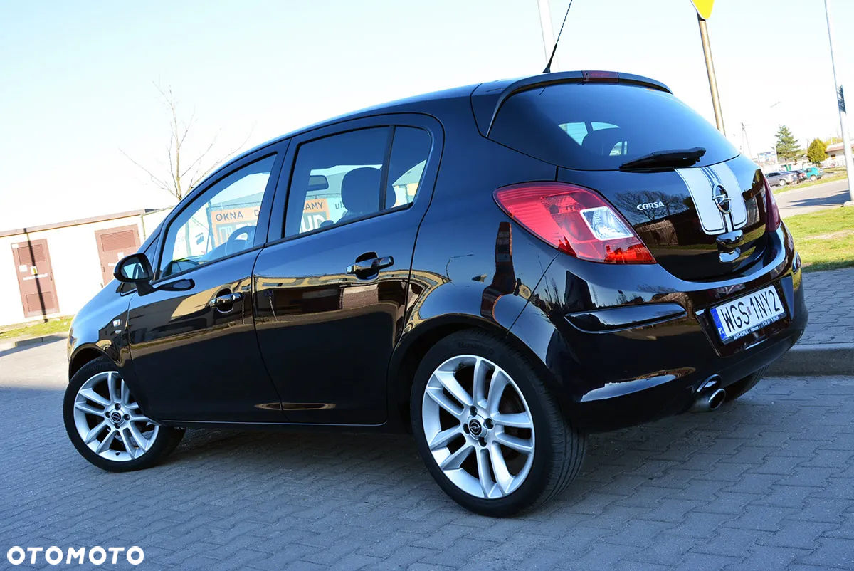 Opel Corsa 1.4 16V Satellite - 16