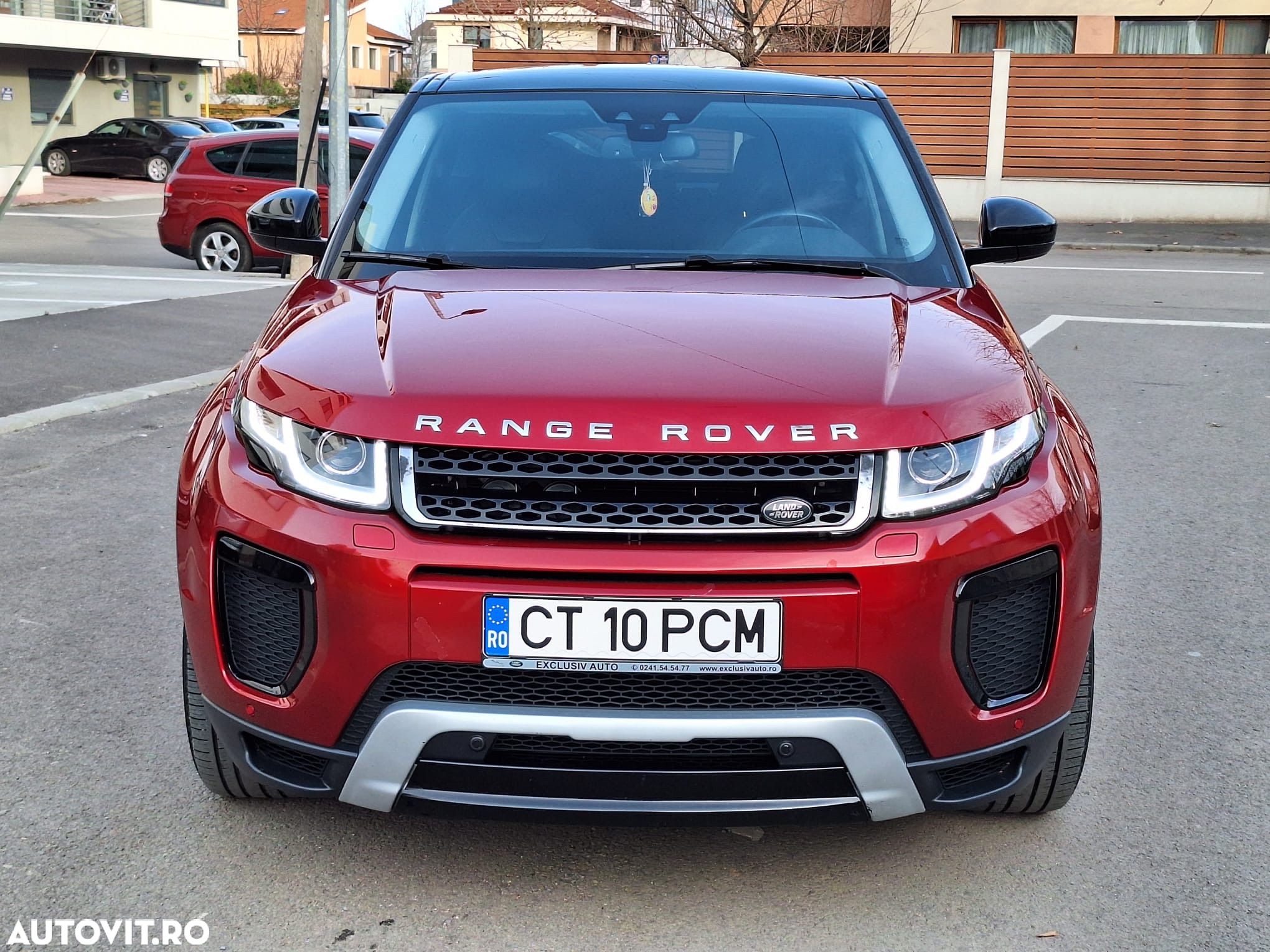 Land Rover Range Rover Evoque - 1