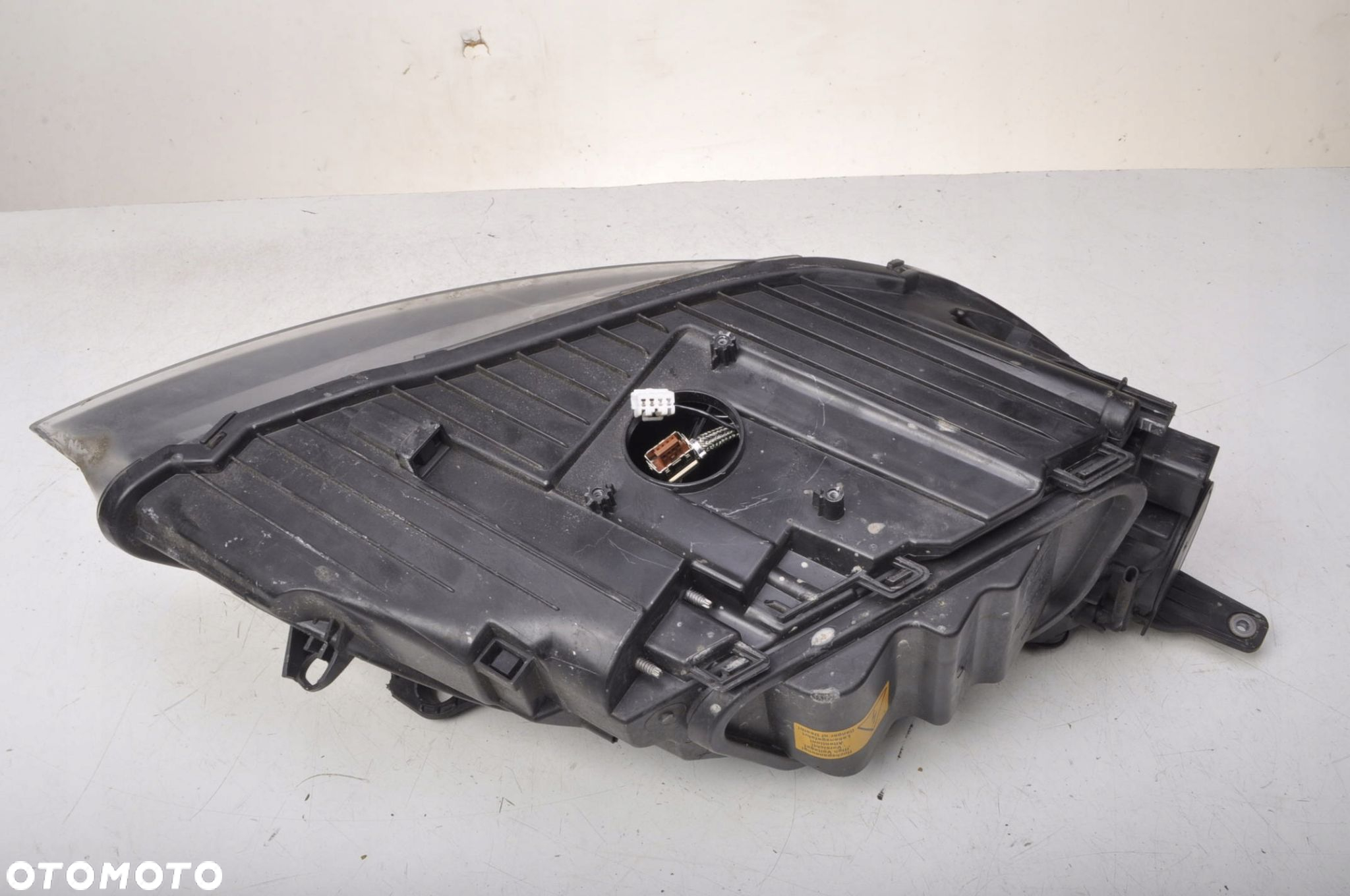 VOLVO V40 II LAMPA LEWA PRZEDNIA  XENON 31420009 ANGLIK - 9