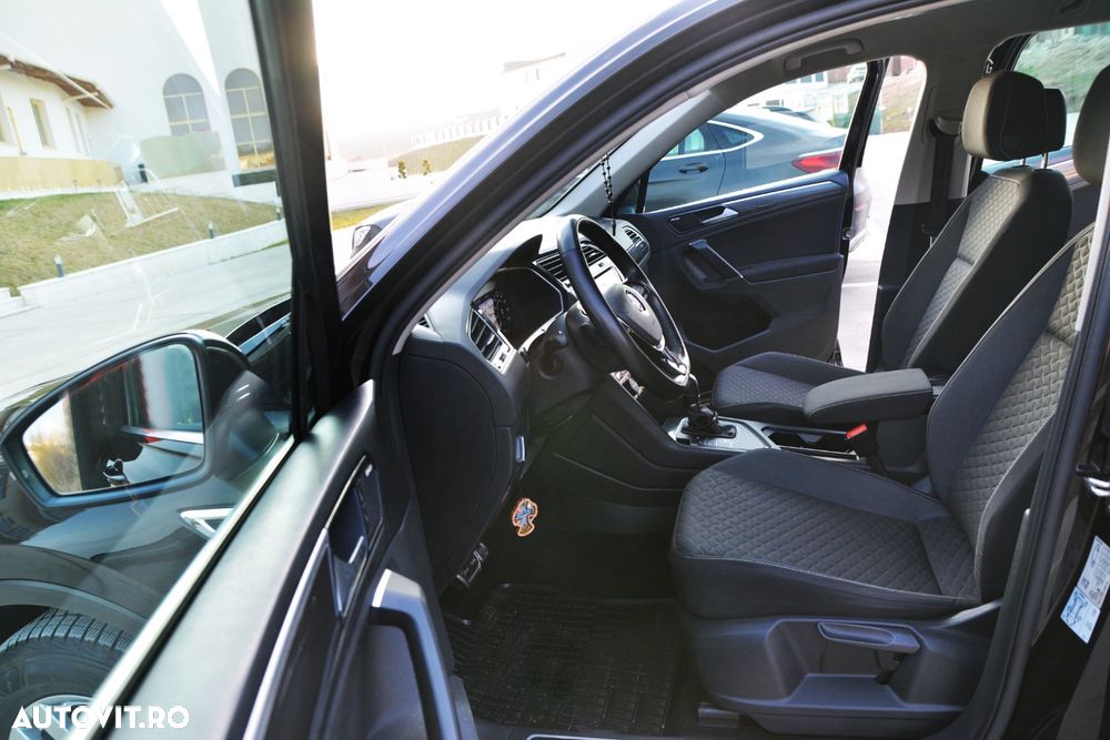 Volkswagen Tiguan 2.0 TDI SCR 4MOTION DSG R-Line - 16