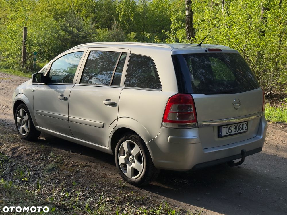 Opel Zafira 1.8 Cosmo - 3