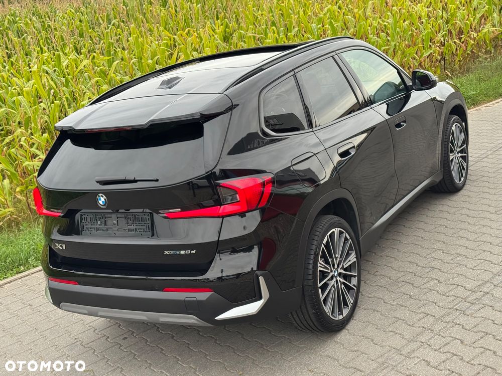 BMW X1 xDrive20d xLine - 22