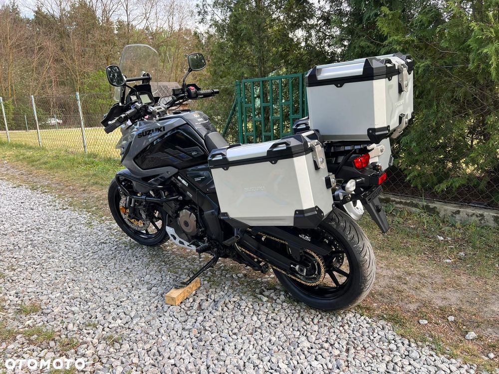 Suzuki V-STROM - 13