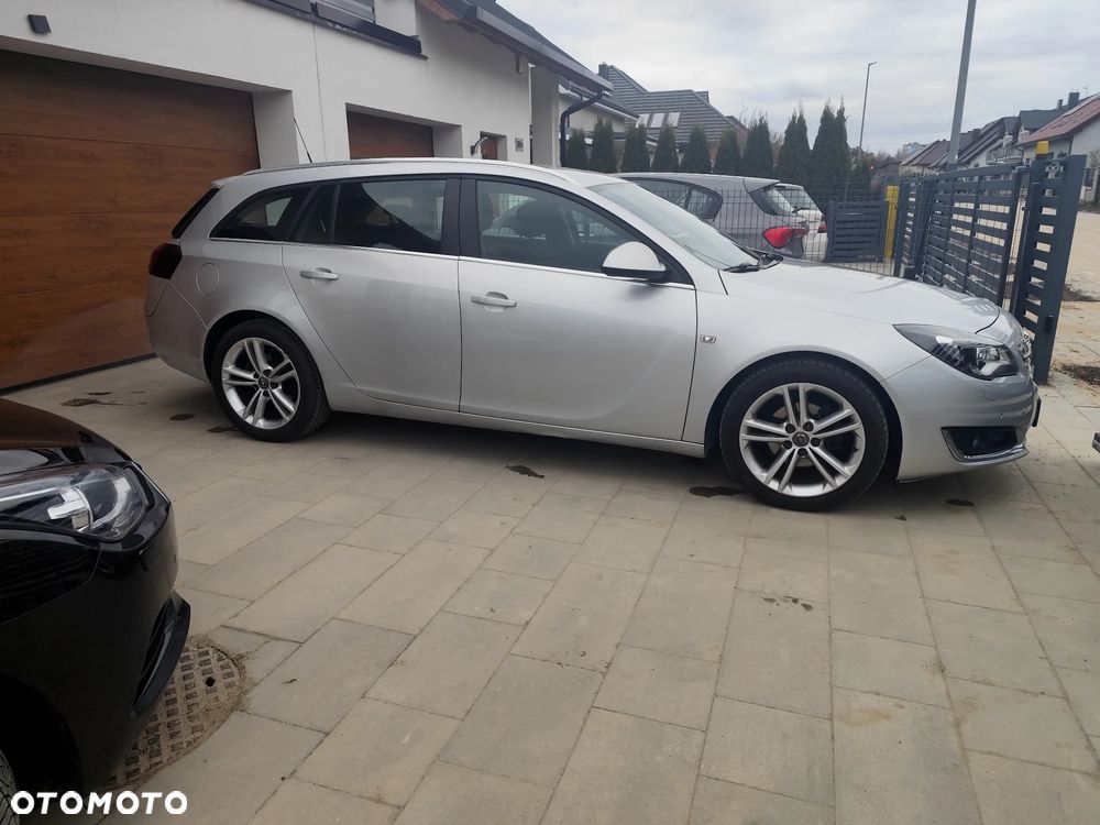 Opel Insignia 2.0 CDTI Cosmo ecoFLEX S&S - 10