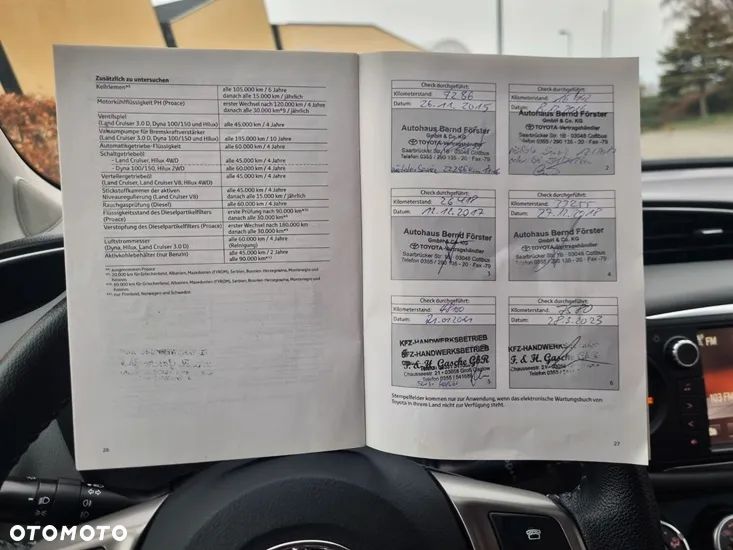 Toyota Yaris 1.33 Premium - 18