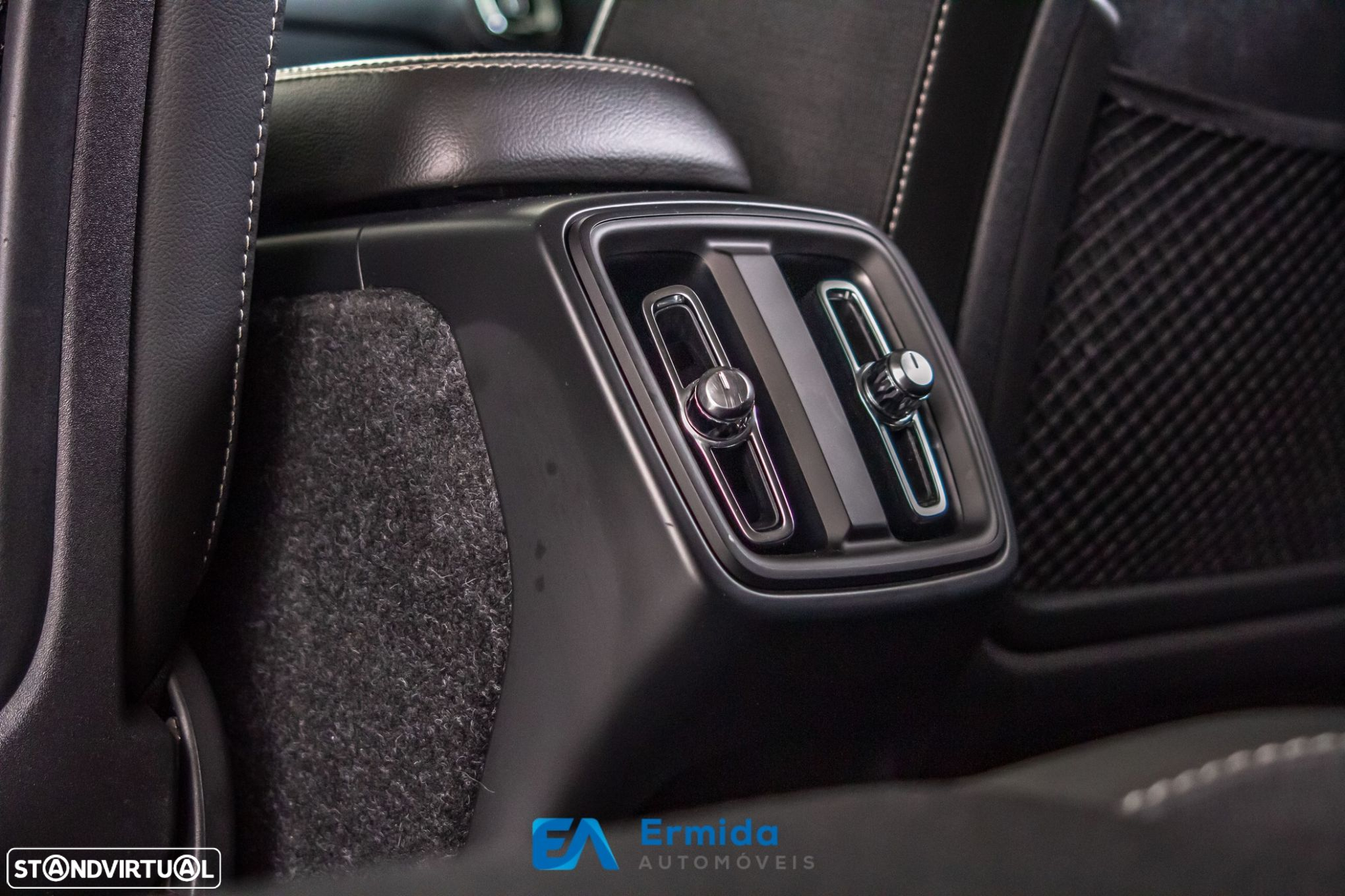 Volvo XC 40 2.0 D3 Geartronic - 45