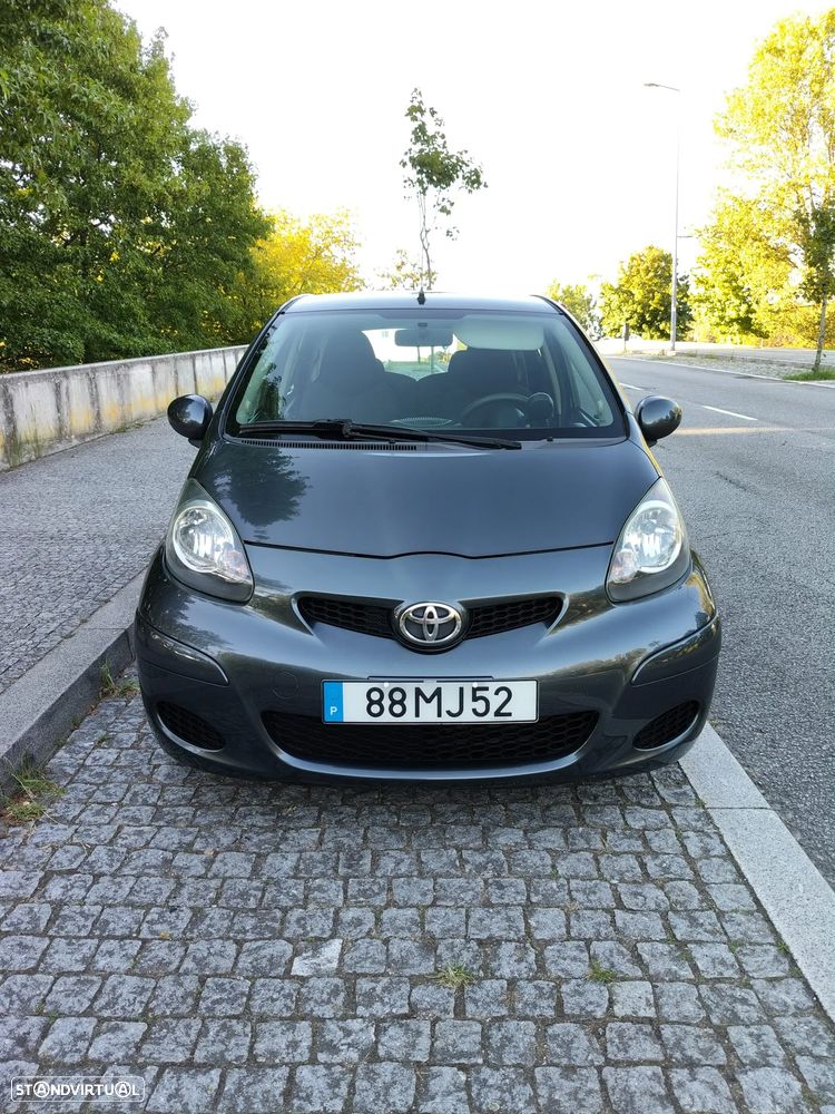 Toyota Aygo 1.0 + AC - 1