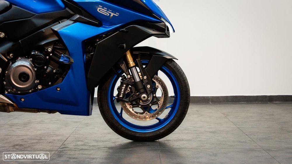 Suzuki GSX S 1000 GT - 12