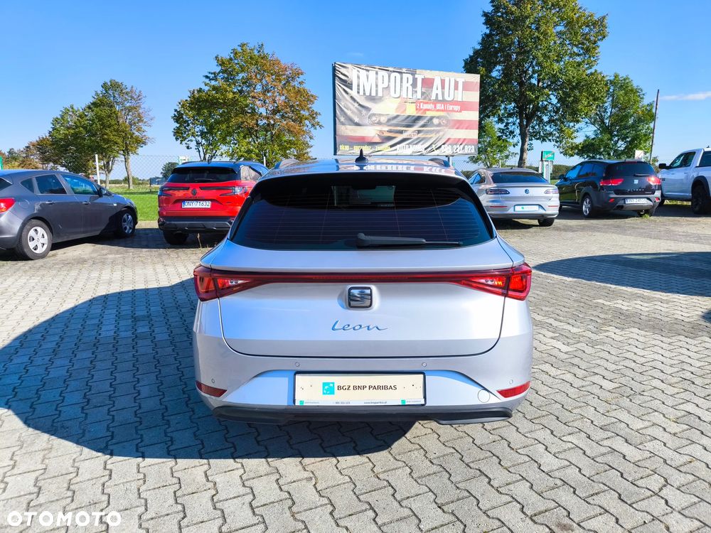 Seat Leon 2023 photo 4