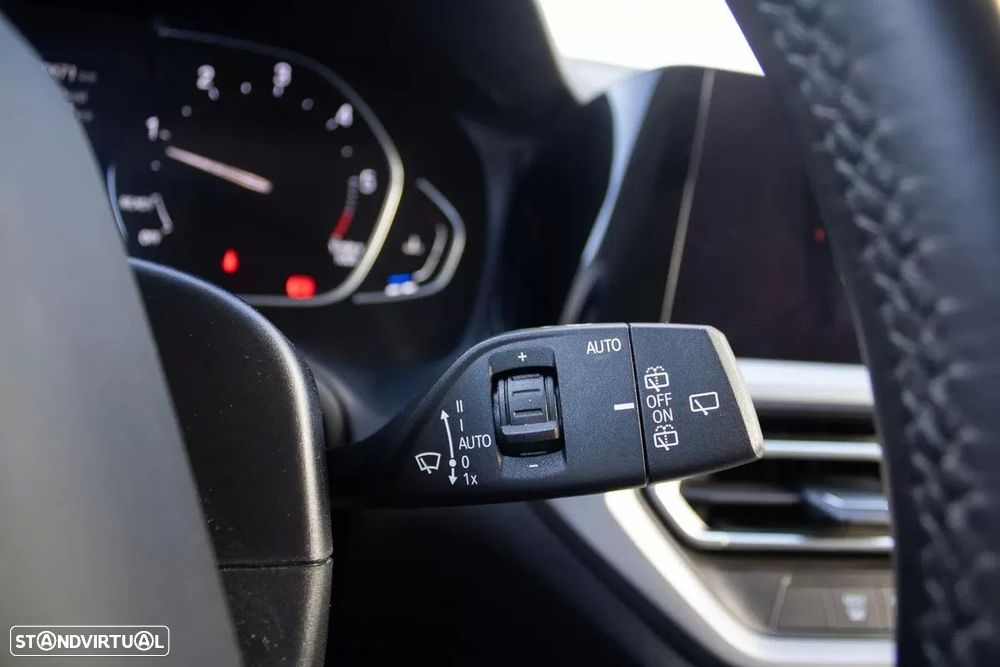 BMW 318 d Aut. Advantage - 17