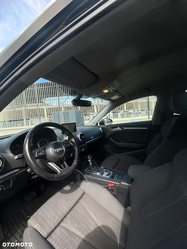 Audi A3 Sportback - 12