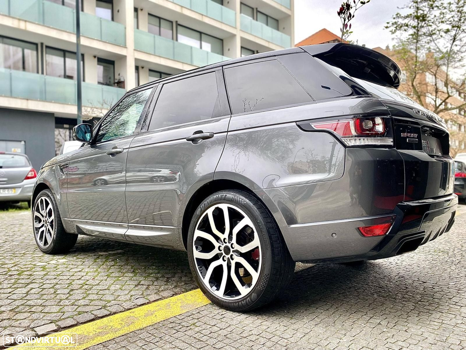 Land Rover Range Rover Sport 5.0 V8 S/C HSE Dynamic - 12