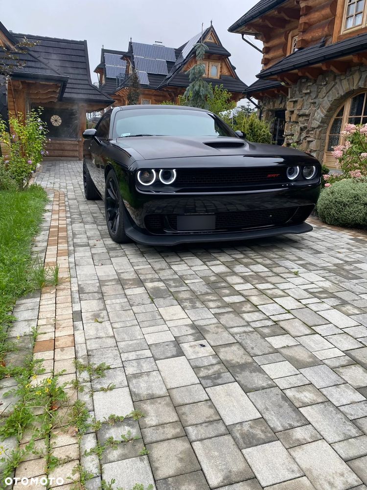 Dodge Challenger 6.4 Scat Pack - 8