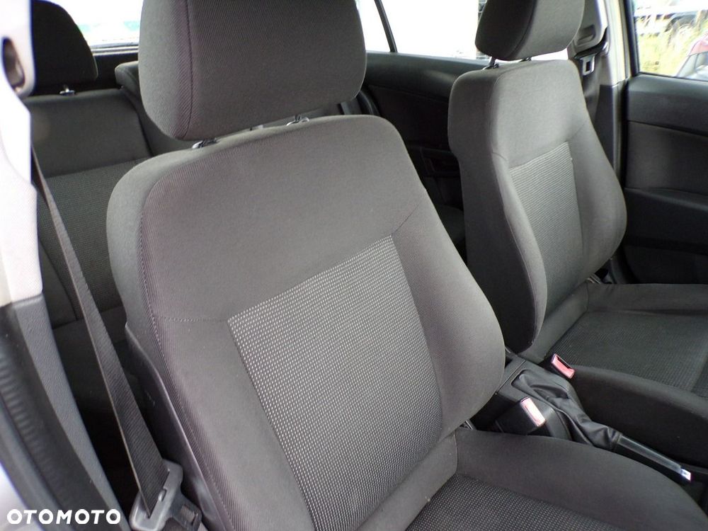 Opel Astra - 31
