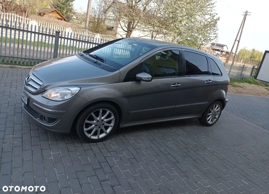 Mercedes-Benz Klasa B 200 CDI Autotronic - 1