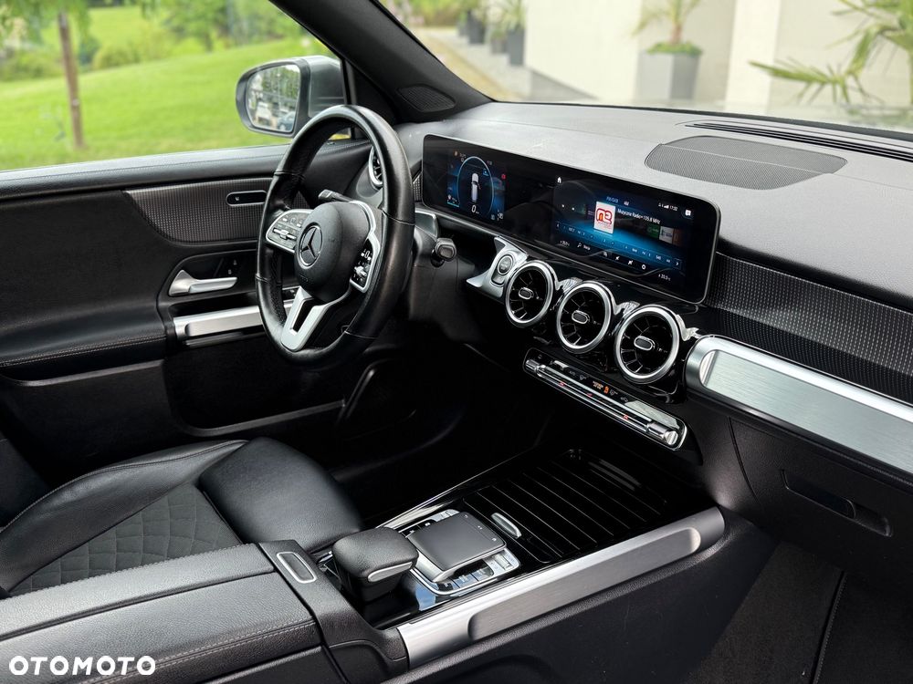 Mercedes-Benz GLB 200 d 8G-DCT Progressive - 17