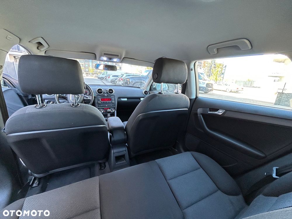 Audi A3 Sportback 1.9 TDI DPF Ambition - 9