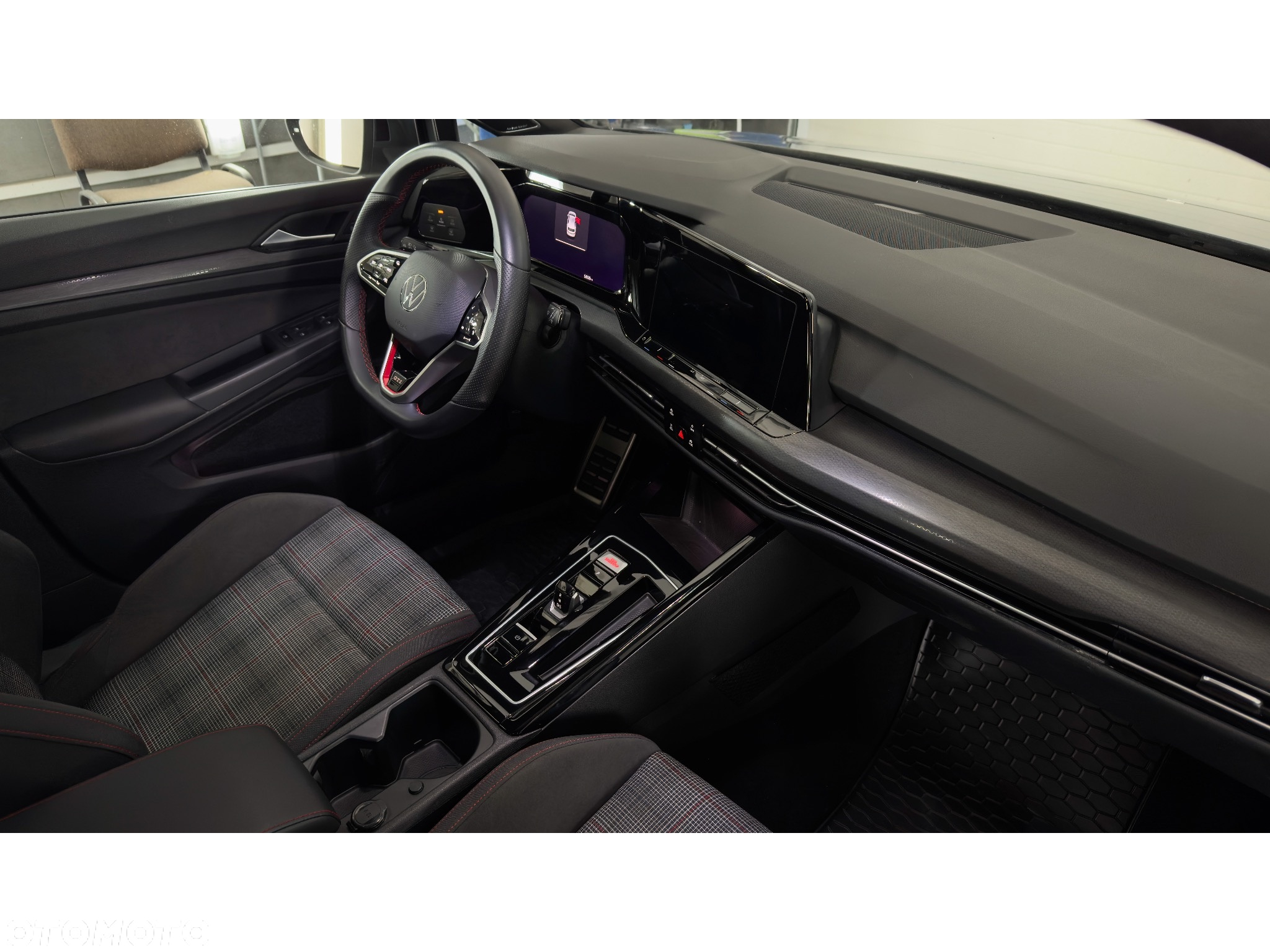 Volkswagen Golf 2.0 TSI OPF DSG GTI - 22