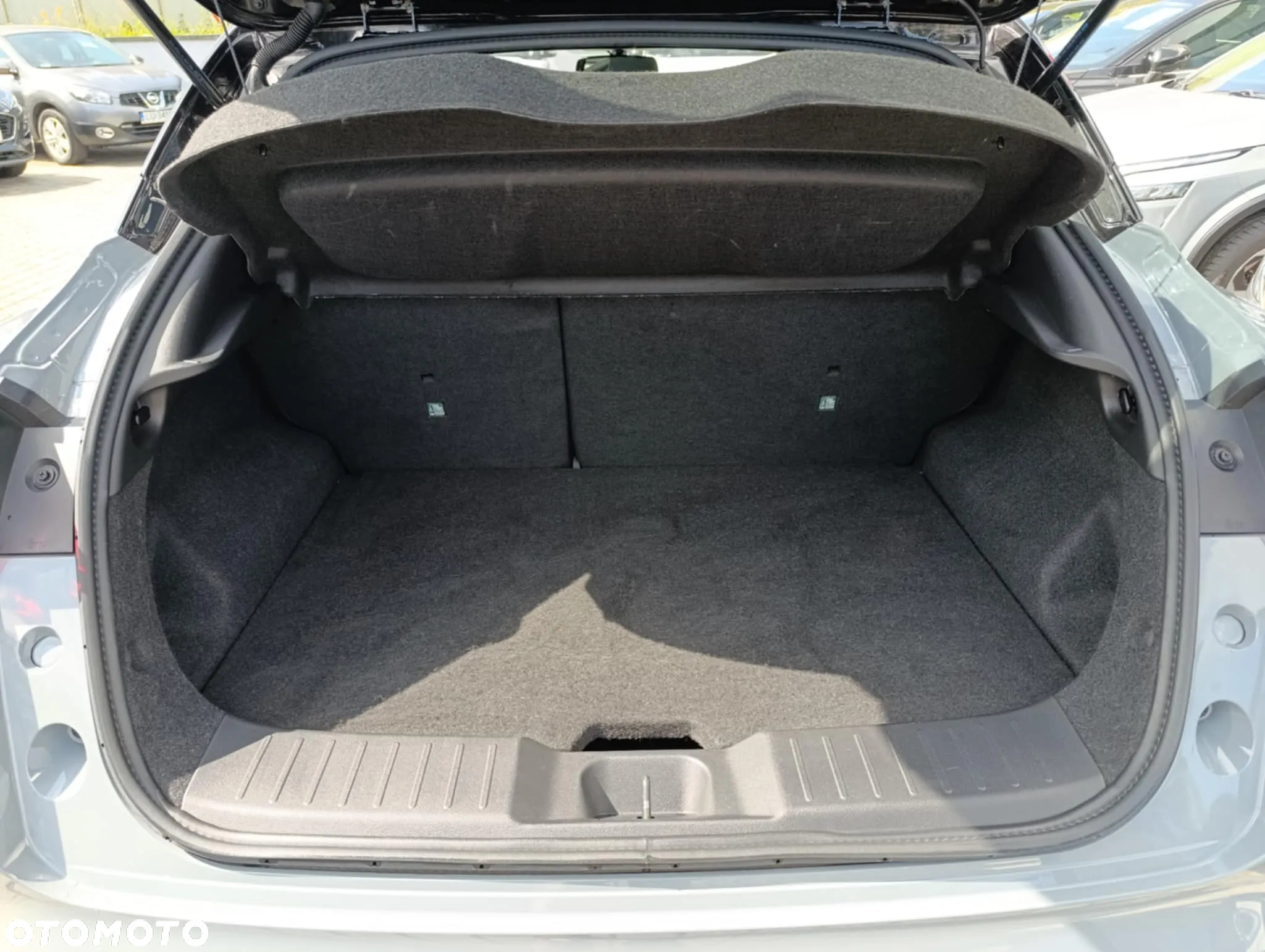 Nissan Juke 1.0 DIG-T Kiiro - 9