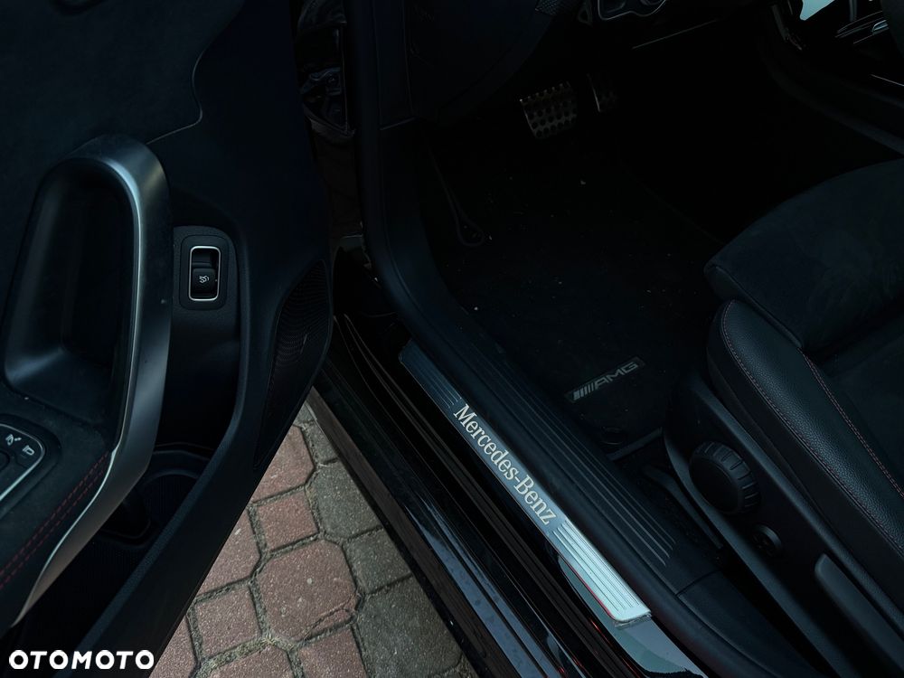 Mercedes-Benz CLA 200 mHEV AMG Line 7G-DCT - 12