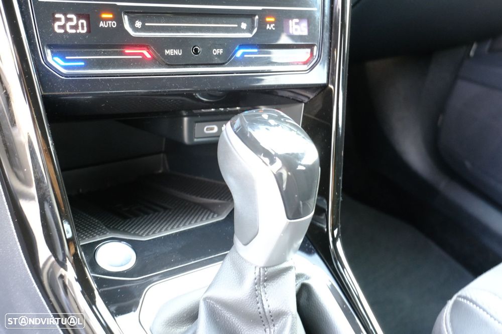 VW T-Roc 1.5 TSI Black Style DSG - 22