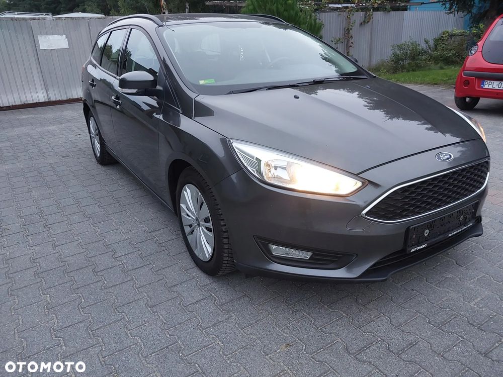 Ford Focus 1.0 EcoBoost Start-Stopp-System ST-LINE STYLE - 3