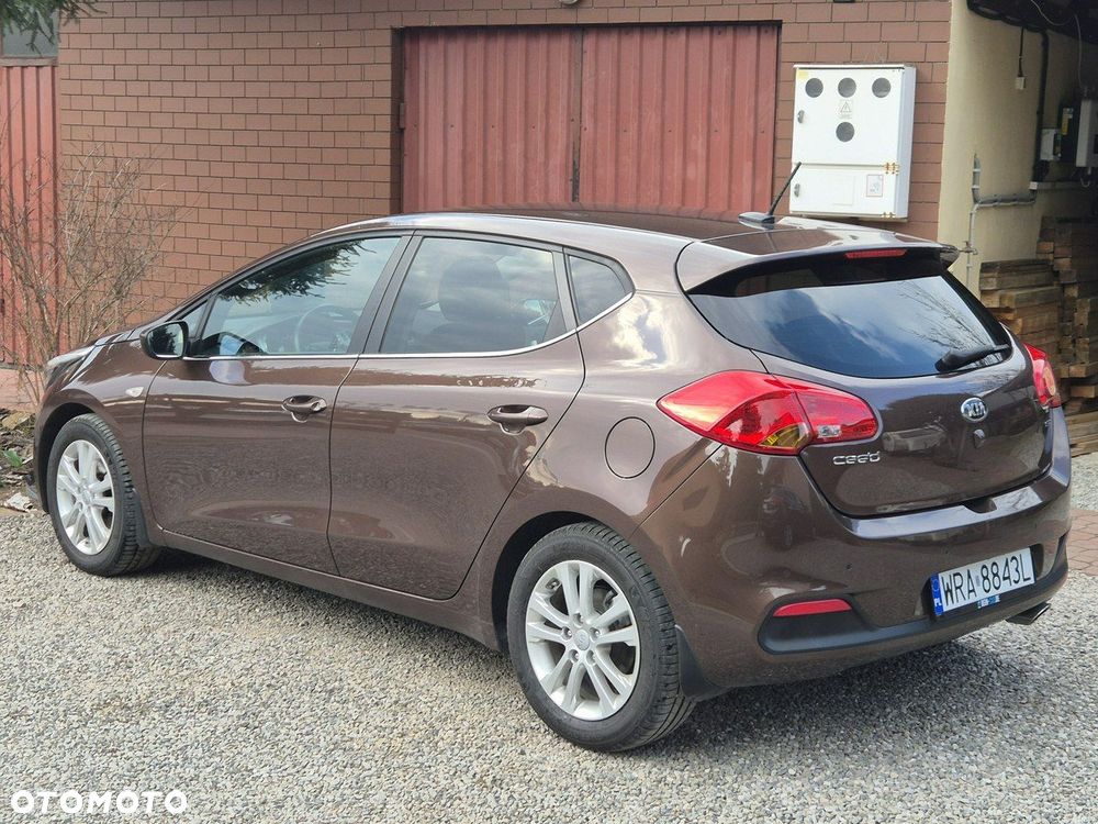 Kia Ceed - 3