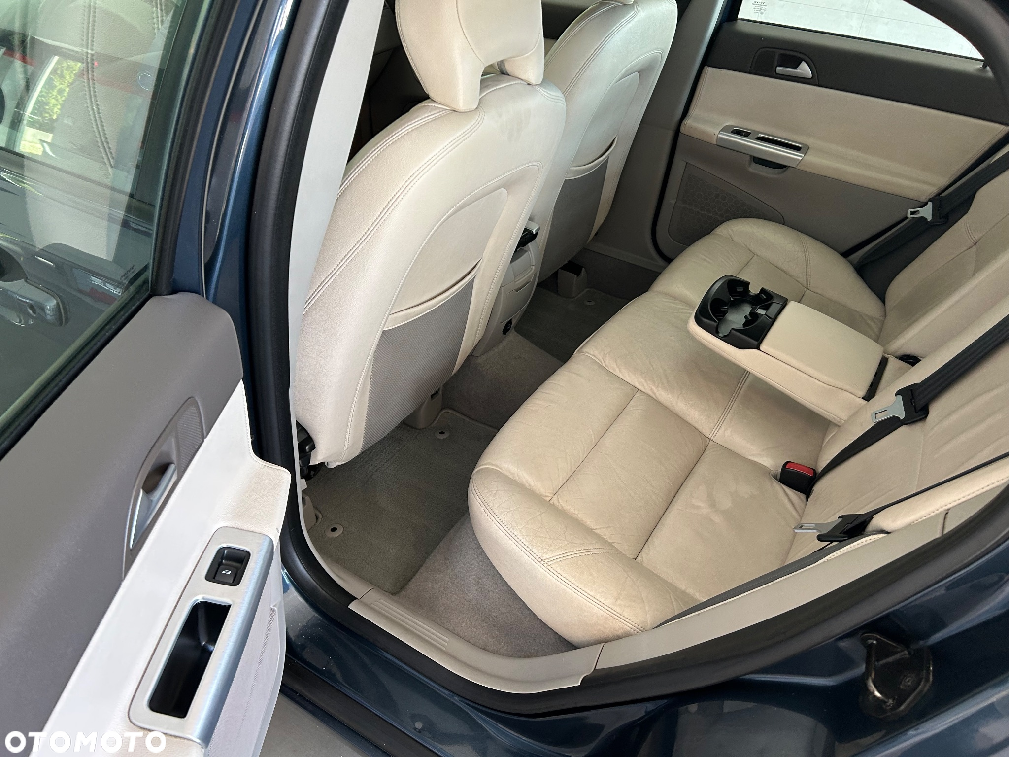 Volvo S40 1.6 Momentum - 19