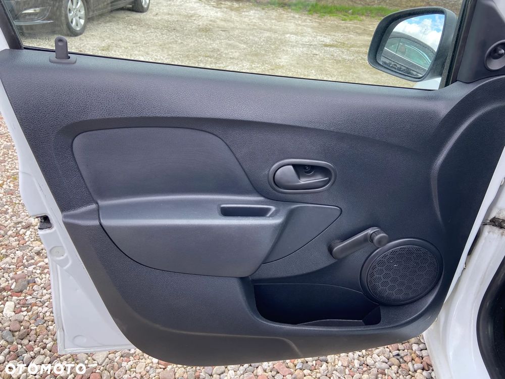 Dacia Sandero - 29