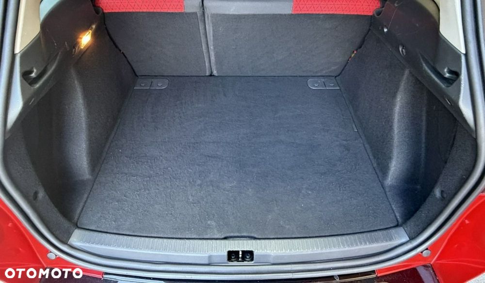 Renault Clio - 18
