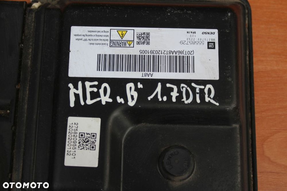 KOMPUTER STEROWNIK MERIVA B 1.7 CDTI DTR 55585729 AA8T - 2