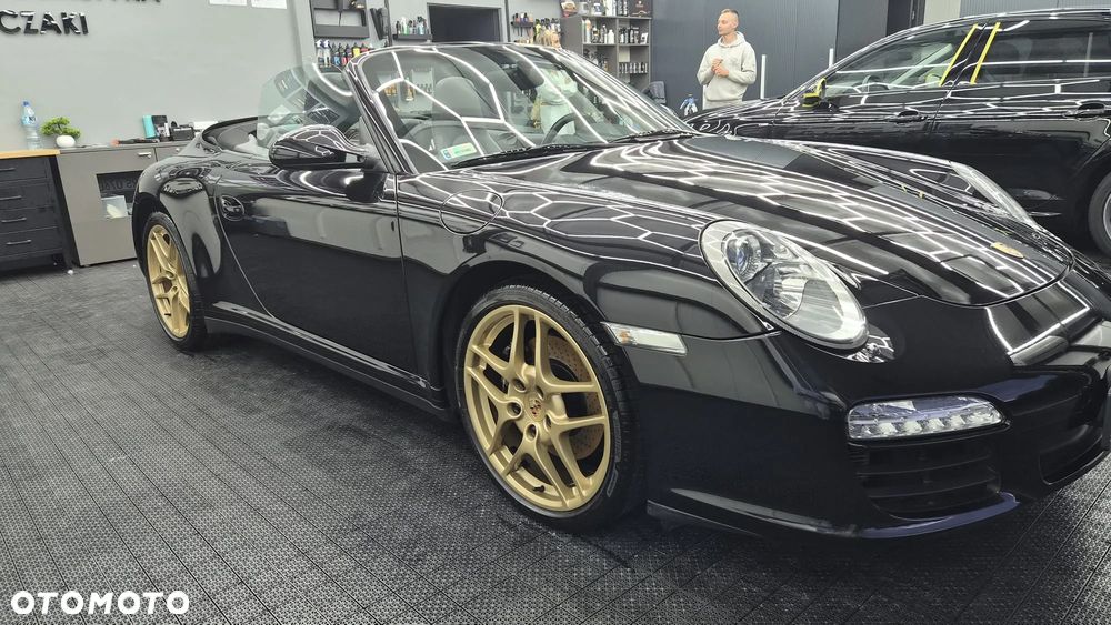 Porsche 911 Carrera 4 PDK - 1