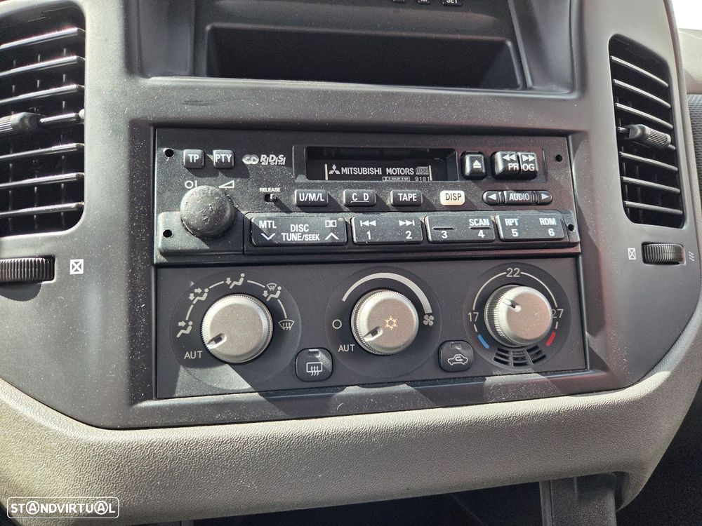 Mitsubishi Pajero 3.2 DI-D Auto Liberty - 22