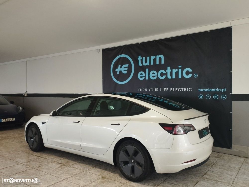 Tesla Model 3 Standard Range Plus RWD - 1
