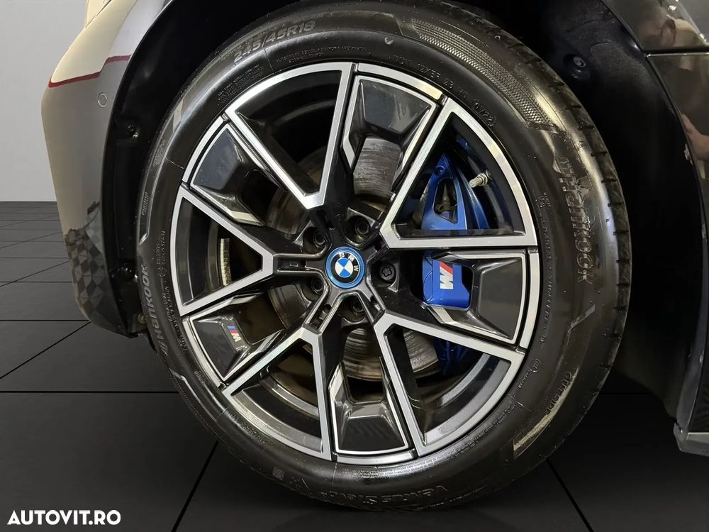 BMW i4 M50 Gran Coupe xDrive - 22