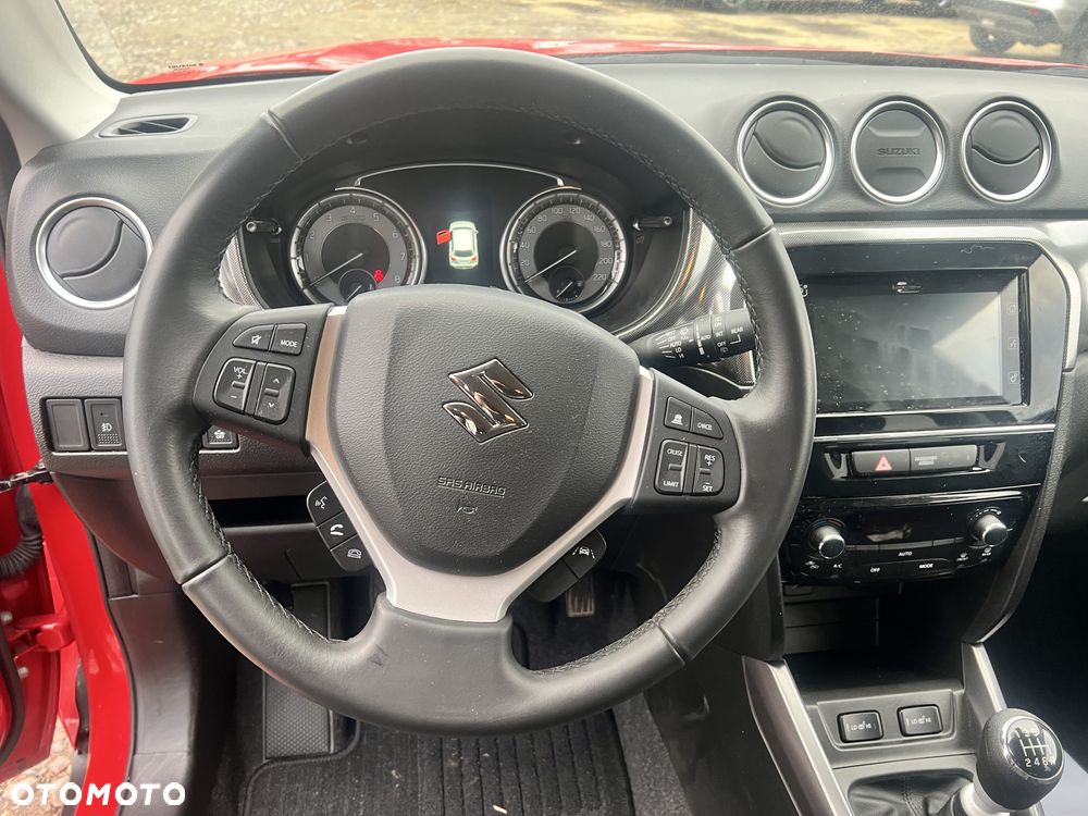 Suzuki Vitara 1.4 Boosterjet SHVS Premium 4WD - 18