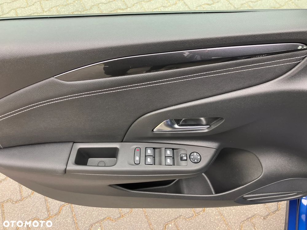 Opel Corsa 1.2 Direct Injection Turbo Start/Stop GS - 17