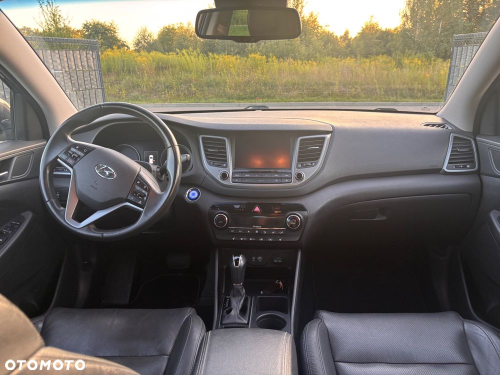Hyundai Tucson blue 1.7 CRDi 2WD DCT Premium - 22