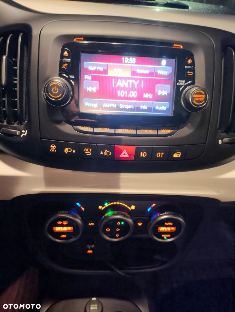 Fiat 500L 1.4 16V Trekking - 14