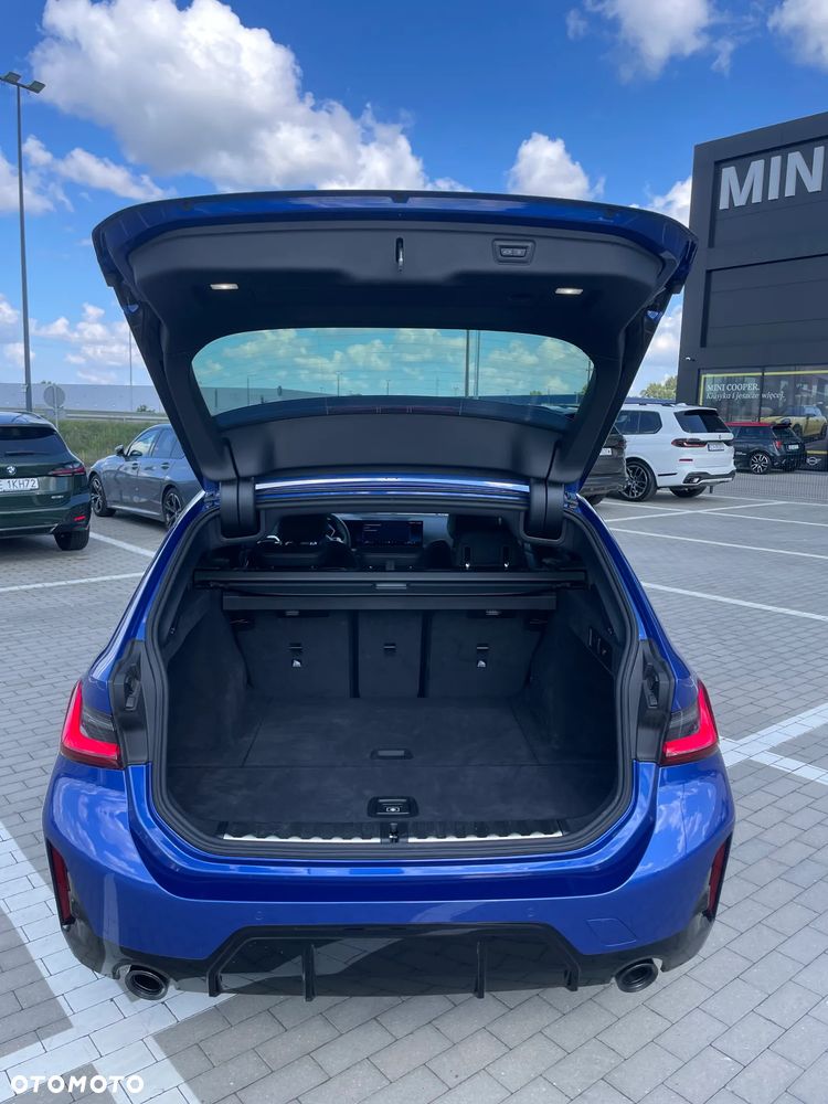 BMW Seria 3 320d mHEV M Sport - 34