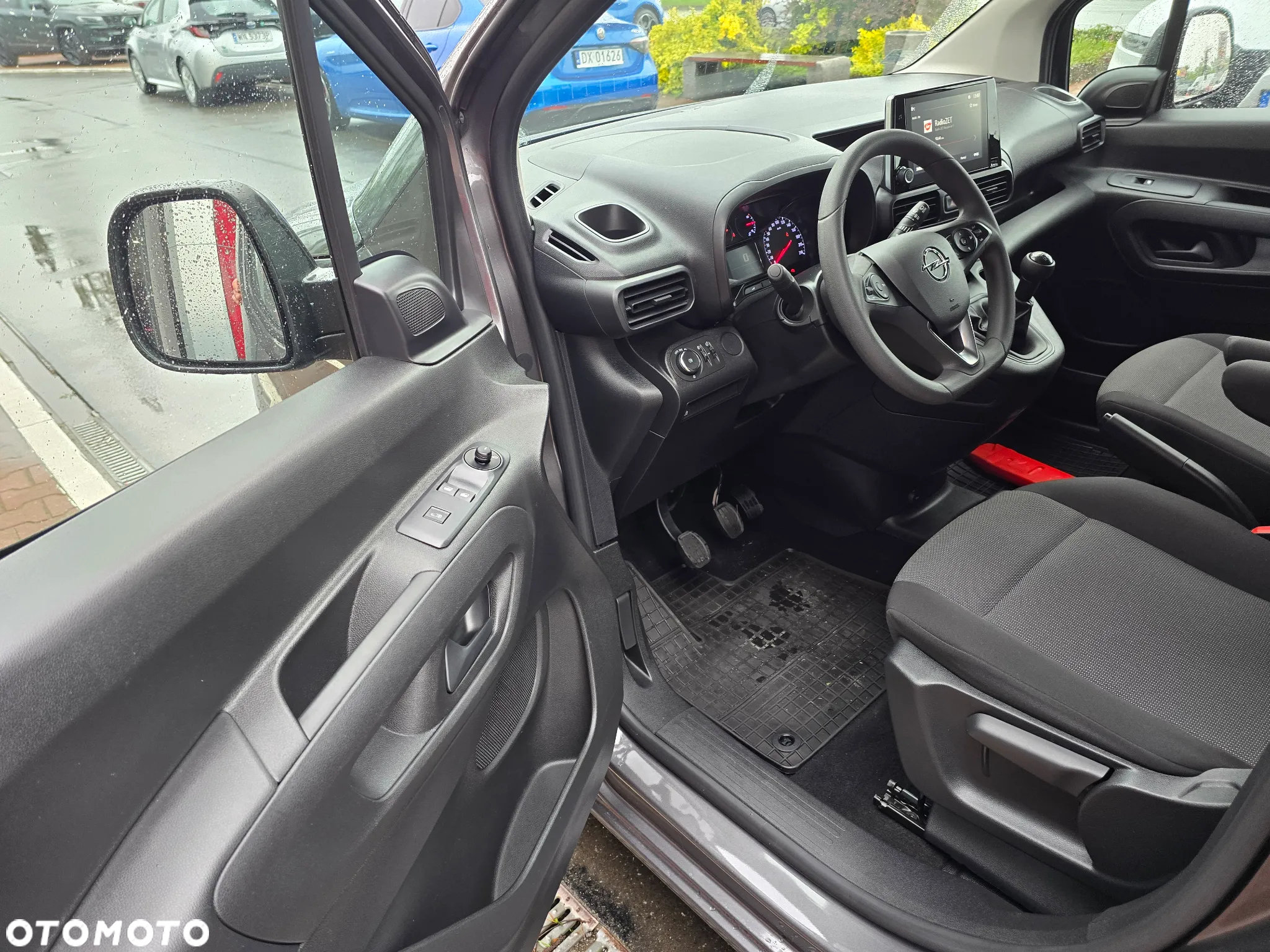Opel Combo 5 osobowe maxi - 13