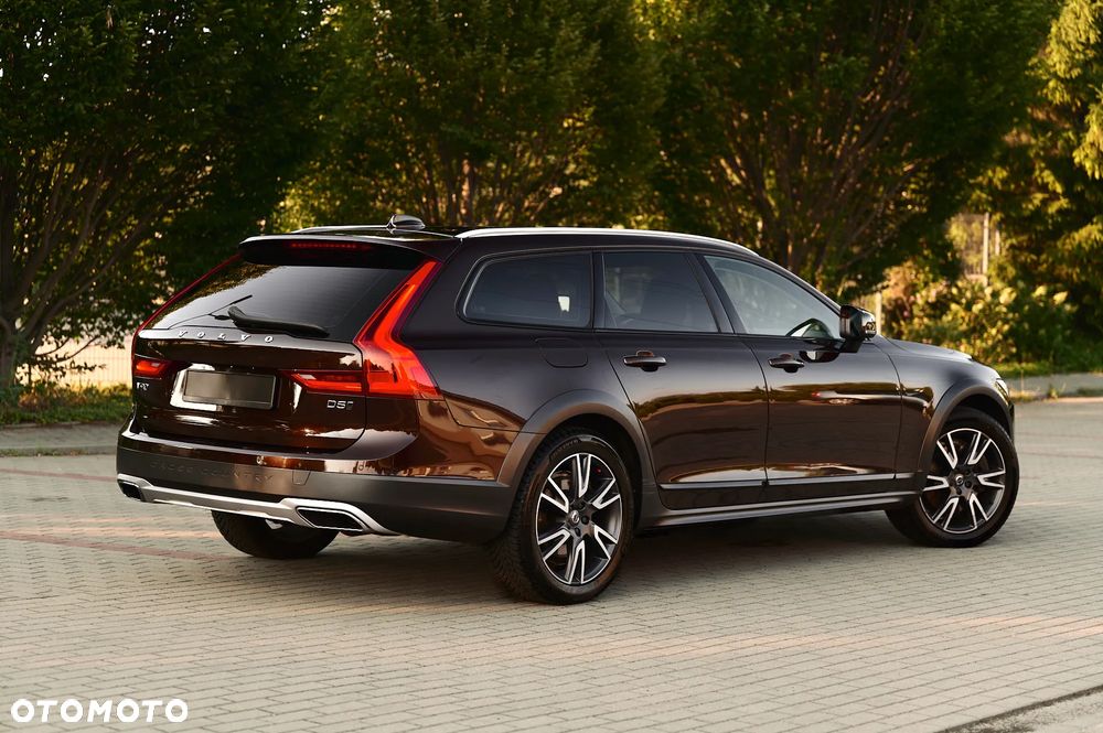 Volvo V90 Cross Country D5 SCR AWD Pro - 19