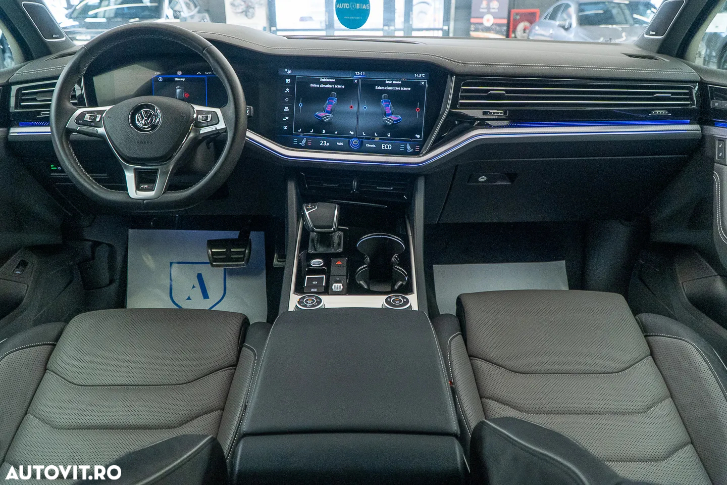Volkswagen Touareg 3.0 V6 TDI 4Motion DPF Automatik R-Line - 33